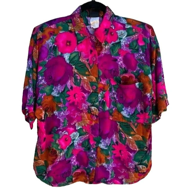 Judy Knapp California Vintage Floral Hawaiian Short Sleeve Women's Shirt Blouse Elegant Semi-Sheer Blouse Judy Knapp California Vintage Floral Hawaiian Short Sleeve Women's Shirt Blouse Elegant Semi-Sheer Blouse