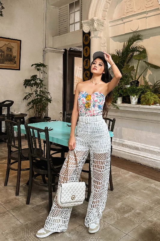 Rowaln Cutout Pants in White Slim Fit Casual Pants