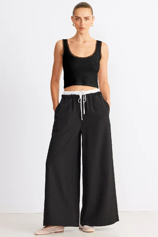 LUCIA PANTS Classic Flared Pants