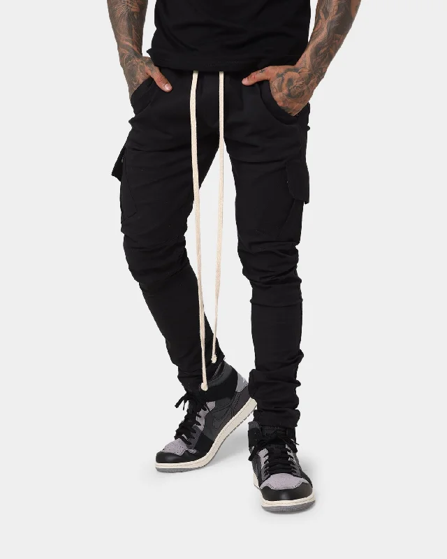 MNML Cargo Drawcord II Pants Black Chic Capri Pants