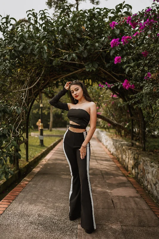 Allix Side Stripe Pants in Black Casual Sweatpants Style