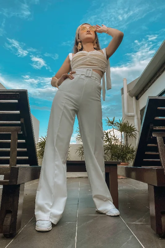 Lowes Belted Pants in White Chic Faux Leather Pants