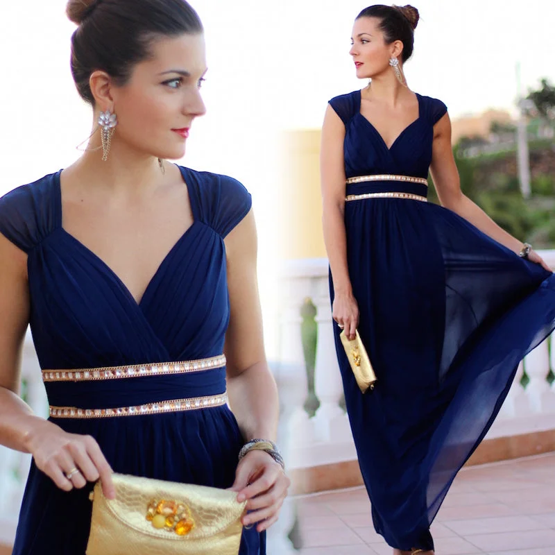 Plus Size Elegant V-Neck Long Evening Dress 2019 Cheap Chiffon Party Gowns Ruched Beading Empire Hollow Out Formal Dress Plus Size Elegant V-Neck Long Evening Dress 2019 Cheap Chiffon Party Gowns Ruched Beading Empire Hollow Out Formal Dress