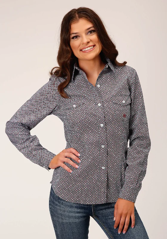 WOMENS LONG SLEEVE BUTTON CLASSIC GEO WESTERN SHIRT Modern Contemporary Chic