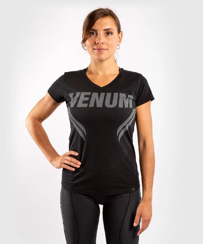 Venum ONE FC Impact T-shirt - for women - Black/Black Fitted T-Shirt Seamless Stretchy Venum ONE FC Impact T-shirt - for women - Black/Black Fitted T-Shirt Seamless Stretchy