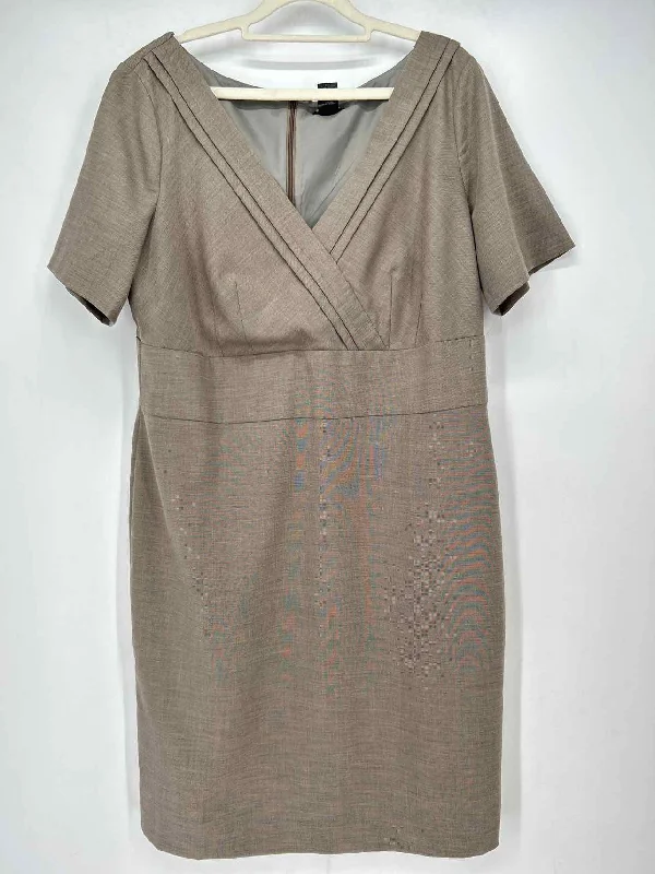 Ann Taylor Size 16 Taupe Dress