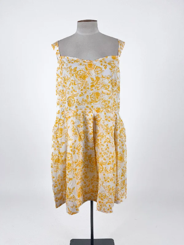 City Chic | Yellow Casual Dress | Size XXL