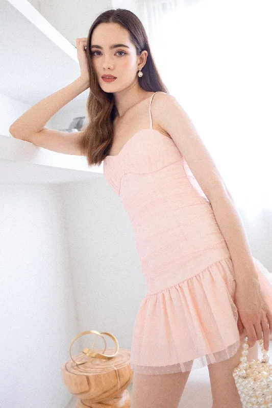 CORALIE SWISS DOT RUCHED DRESS IN PINK