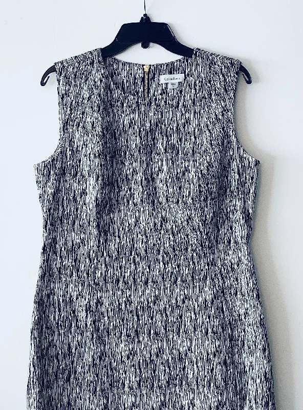 Dress Work By Calvin Klein In Black & Cream, Size: 12