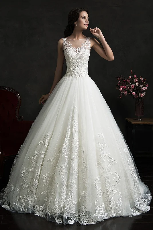 Elegant Lace Ball Gown Princess Dress Custom Made Tulle  Bridal Gown