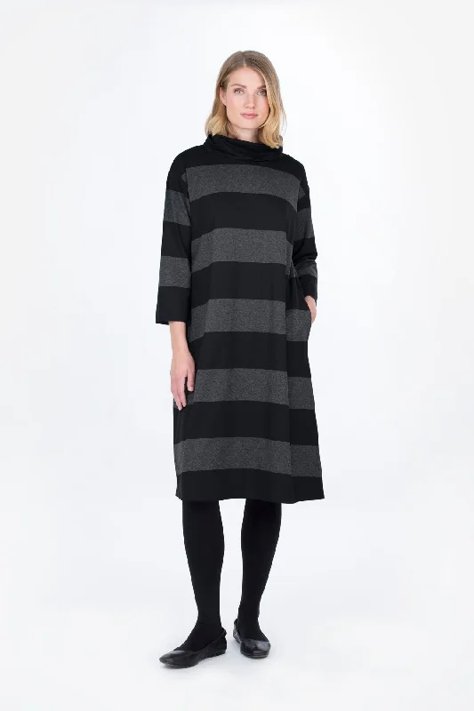Jäkälä Dress Striped Grey/Black