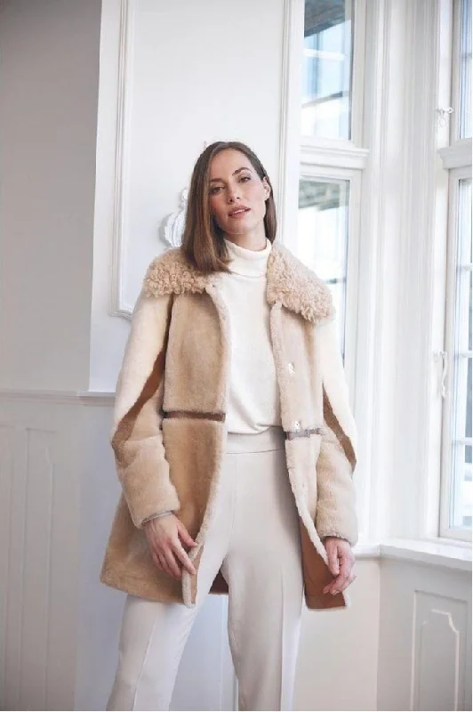 NC | Natures Collection Anika Jacket | Double face Sheepskin Oversized Jacket Tailored Jacket Straight Jacket NC | Natures Collection Anika Jacket | Double face Sheepskin Oversized Jacket Tailored Jacket Straight Jacket