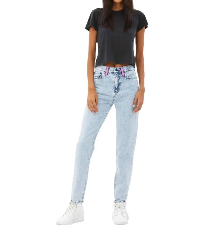 Pink Loop Straight Jean In Medium Wash Comfortable Stretch Fit Jeans