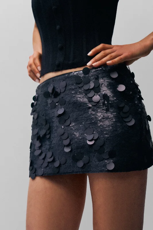 Low Rise Paillette Skirt button skirt front