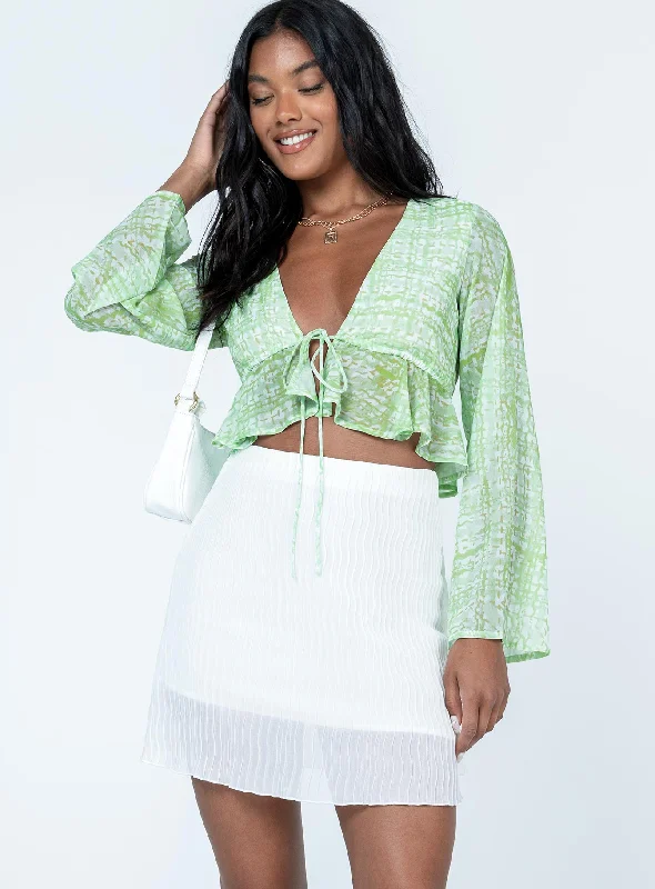 The Morgie Mini Skirt White pleated skirt texture